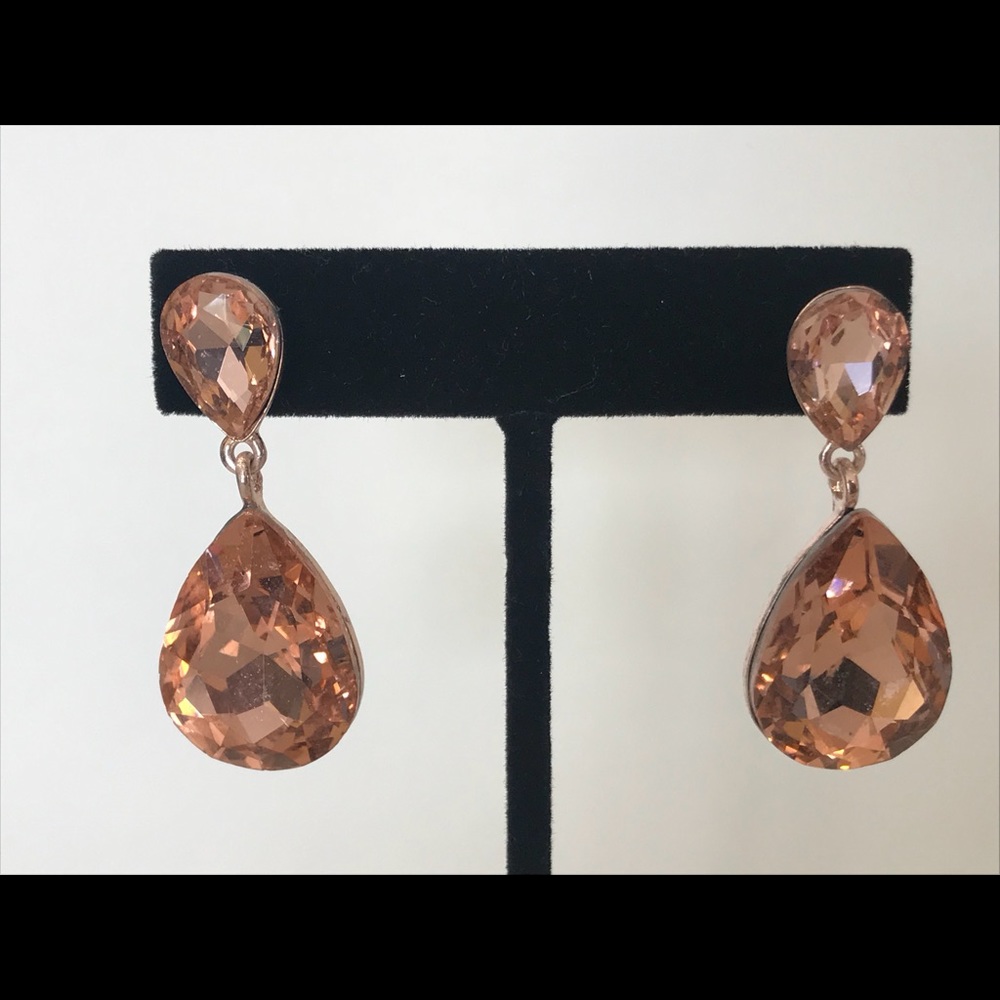 Rise Gold Dangle Earrings Gorgeous Tear Drop New